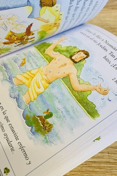 LA PRIMERA BIBLIA PARA NIÑOS